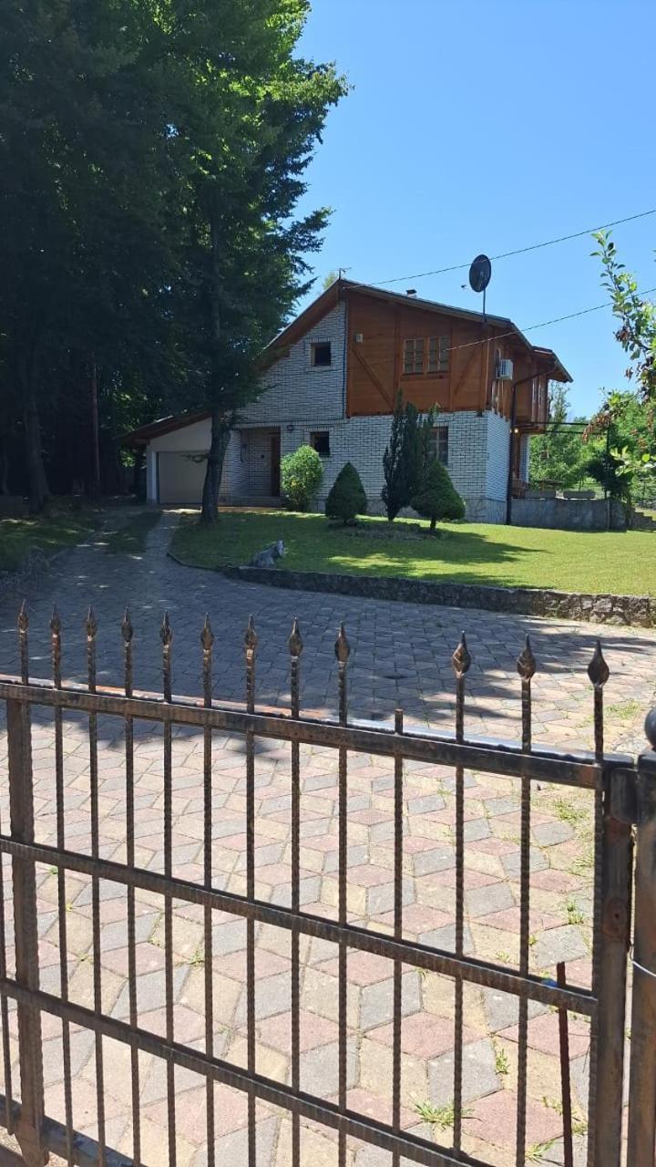 Villa Ema 塞拉耶佛 外观 照片